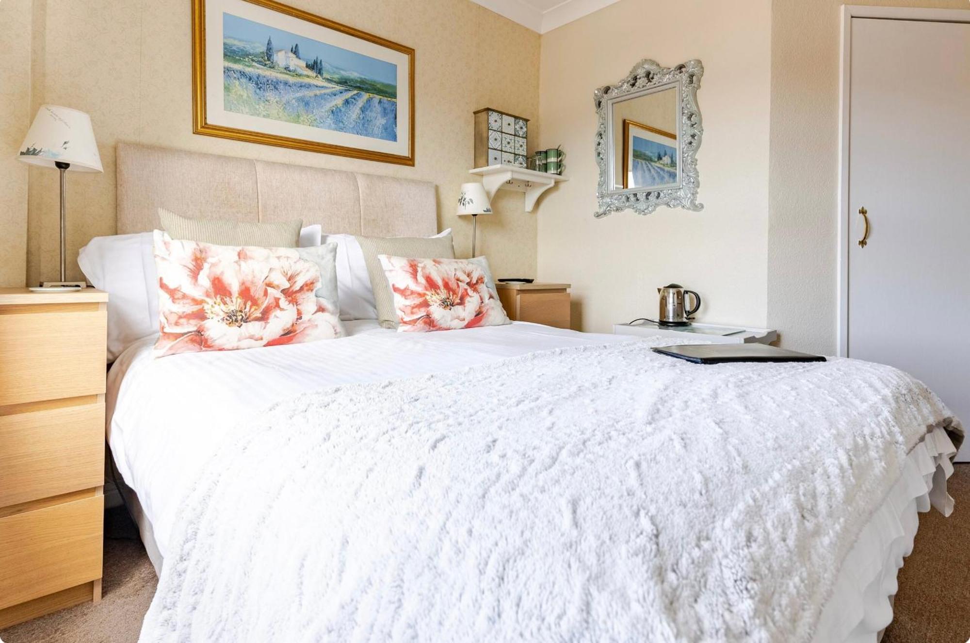 St John'S Guest House Уеймут Екстериор снимка